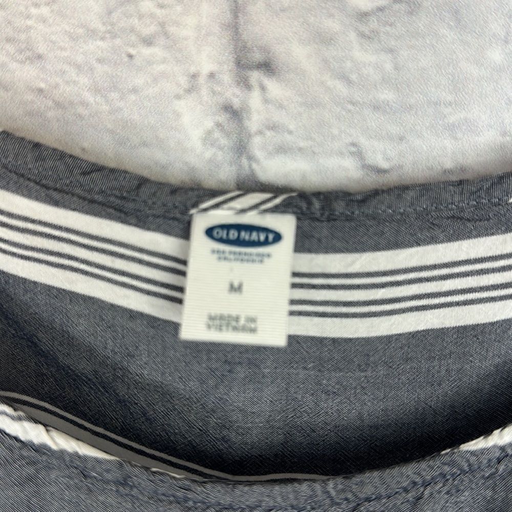 Old Navy Gray and White Striped Camisole Size Medium - Picture 3 of 4